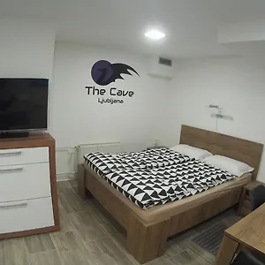  Apartment The Cave Slovenia